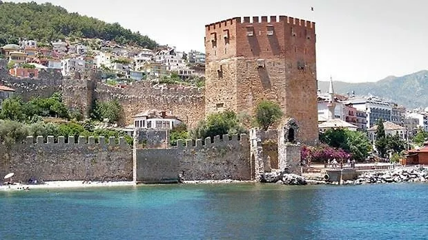 Kozan Hotel Antalya 2*,
